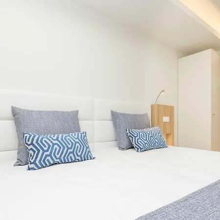 Apart-hotel Alfagar 4*